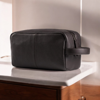 EARTH-40-106 Νεσεσέρ δερμάτινο 7.DOTS D.Brown