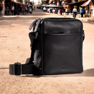 Earth-60-101, Δερμάτινη Τσάντα Ώμου Μαύρη