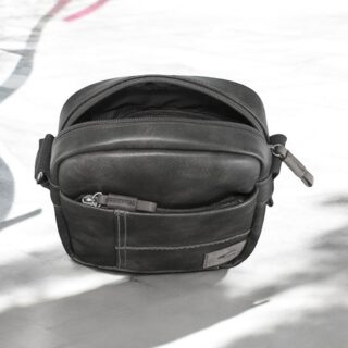 Camel Active Ανδρική Τσάντα Ώμου  Χιαστί σε Μαύρο χρώμα