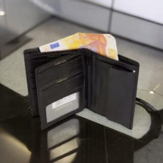 Diplomat Δερμάτινο Ανδρικό Πορτοφόλι Μαύρο MN 114 BLACK