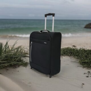 Diplomat ZC600 Μαύρη Βαλίτσα Καμπίνας 55cm