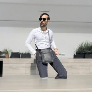 Δερμάτινο τσαντάκι ώμου Cardinal 7604 μαύρο