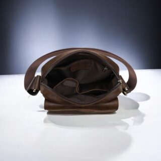 Δερμάτινο τσαντάκι ώμου Cardinal 8980 σκούρο καφέ