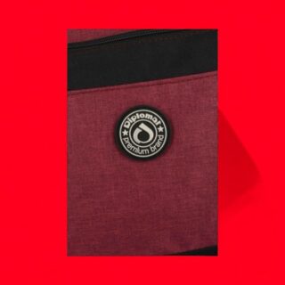 Diplomat Σακ Βουαγιάζ με χωρητικότητα 18lt σε Μπορντό χρώμα