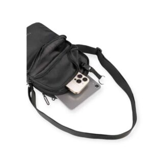 Tucano Μικρή τσάντα ώμου χιαστή σε μαύρο χρώμα BTRACKSB-S-BK
