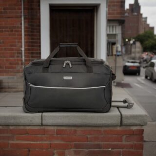 Diplomat Σακ Βουαγιάζ με Ρόδες με χωρητικότητα 51lt σε Μαύρο χρώμα