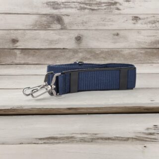 Diplomat Σακ Βουαγιάζ με Ρόδες με χωρητικότητα 51lt σε Navy Μπλε χρώμα