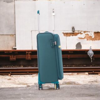 Βαλίτσα trolley Cardinal μεσαία μεγάλη 5100 60/70cm πετρόλ