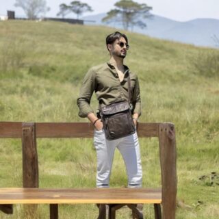 Cardinal 8870 Δερμάτινο Τσαντάκι Ώμου Καφέ