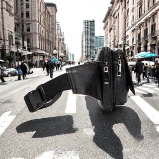 Δερμάτινο τσαντάκι μέσης Cardinal 8966 μαύρο