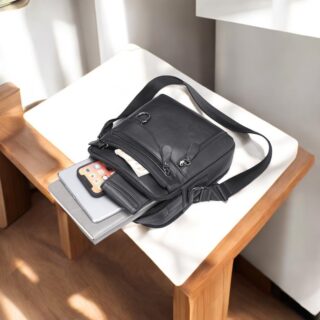 Δερμάτινο τσαντάκι ώμου Cardinal 7012 black