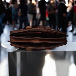 The chesterfield brand Τσάντα Lap-Top Δέρματος Κονιάκ