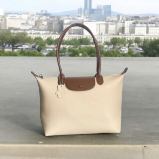 Γυναικεία δερμάτινη τσάντα χειρός Cardinal 9862 άσπρο