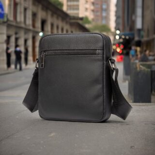 Δερμάτινο τσαντάκι ώμου Cardinal 7362 μαύρο