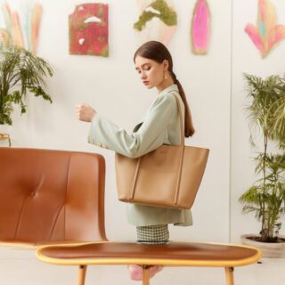 Γυναικεία δερμάτινη τσάντα ώμου/χειρός Cardinal 1777 coffee