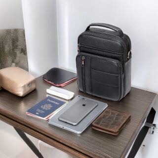 Δερμάτινο τσαντάκι ώμου Cardinal 7457 black