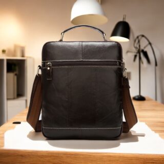 Δερμάτινο τσαντάκι ώμου Cardinal 8605 σκούρο καφέ