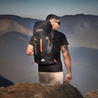 Σακίδιο πεζοπορίας Daypack Cardinal 50L 790 μαύρο