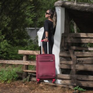 Βαλίτσα trolley Cardinal μικρή μεσαία 3400 50/60cm μπορντό