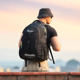 Σακίδιο πλάτης Cardinal 57L 911 Plus μαύρο