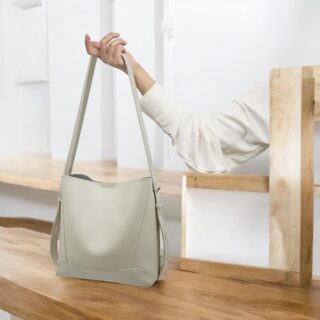 Δερμάτινη Γυναικεία Τσάντα Foxer 9136015F Άσπρο