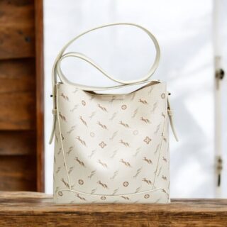 Δερμάτινη Γυναικεία Τσάντα Shopper ‘Ωμου Foxer 9136015F κρέμ