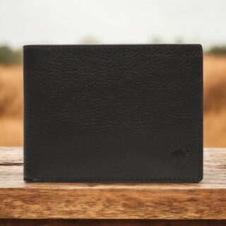 Kennebunk Large Wallet with Coin Pocket