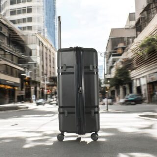 Βαλίτσα Σκληρή Άθραυστη με Επέκταση Cardinal (PP) μεσαία 2017/60cm μαύρο