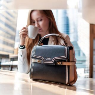 Δερμάτινη Γυναικεία Τσάντα Foxer 953033F Μαύρο