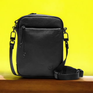 Tuckerman Leather Cross Body Bag black