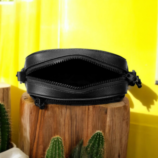 Tuckerman Leather Cross Body Bag black