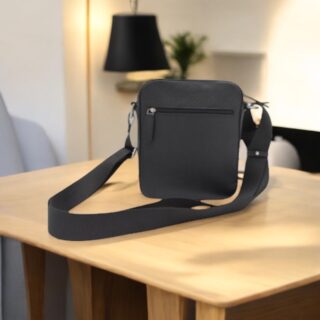 Atlas-60-101, Τσάντα Ώμου Δέρμα Saffiano Μεσαία Μαύρη