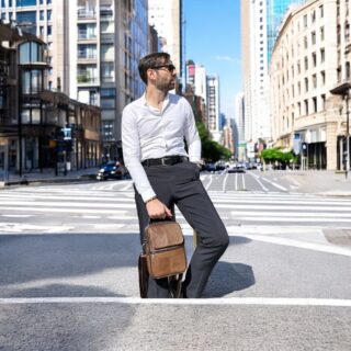 Δερμάτινο τσαντάκι ώμου Cardinal 6037 coffee