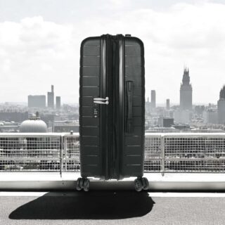 Verage Μεσαία Βαλίτσα Ταξιδίου Σκληρή Μαύρο με 4 Ρόδες Ύψους 65εκ.