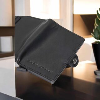 Chesterfield Baldwin Μαύρη Θήκη Καρτών