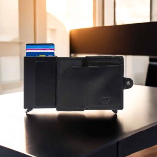 Chesterfield Baldwin Μαύρη Θήκη Καρτών