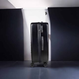 Βαλίτσες σκληρές Newcom (ABS+PC) μεσαία μεγάλη N1490 μαύρο