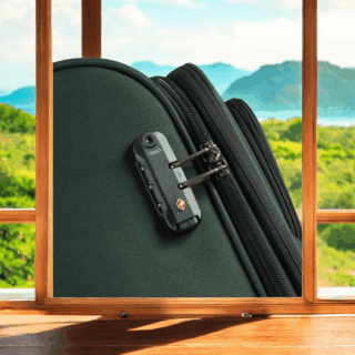 Delsey Vanguard Securitech Βαλίτσα Expandable 76cm Πράσινη