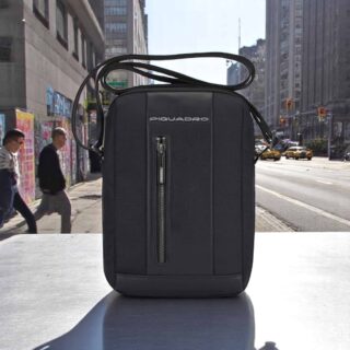 Piquadro Brief 2 Τσαντάκι Ώμου Μαύρο