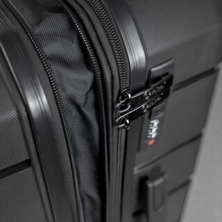 Βαλίτσα Καμπίνας Cardinal 2016Plus Μαύρη με Αποσπόμενα Ροδάκια