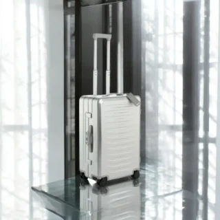 Porsche Design Roadster Aluminum 67cm Silver Βαλίτσα