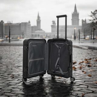 Travelite Next Trolley S Βαλίτσα Καμπίνας Αλουμινίου Μαύρη 39L