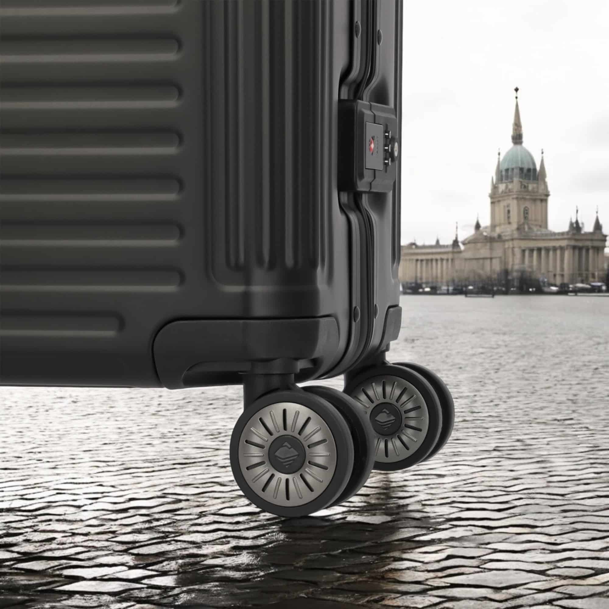 Travelite Next Trolley M Βαλίτσα Αλουμινίου Μαύρη 69L