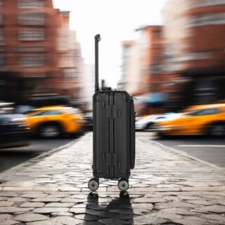 Travelite Next Βαλίτσα Καμπίνας Αλουμινίου Μαύρη S+ με Θήκη Laptop