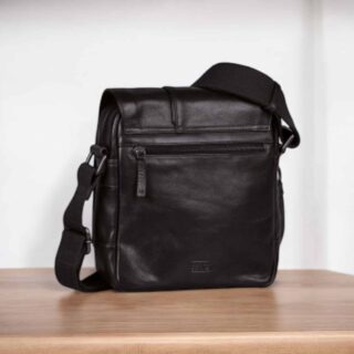 Camel Active Pine Δερμάτινη Τσάντα Ώμου με Καπάκι Μαύρη M