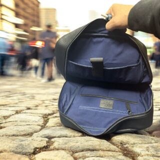 Diplomat Τσάντα Πλάτης Δερμάτινη Μαύρη 20L