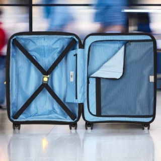 Delsey Lutece SE Slim Expandable 55cm Magenta