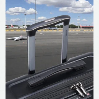 Delsey Shadow Μεγάλη Βαλίτσα 75cm Expand Μαύρη