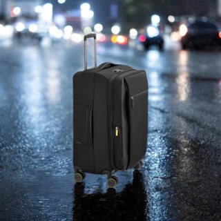 Delsey Montmartre 3 Βαλίτσα Μεσαία Expandable 66cm Black