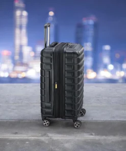 Delsey Shadow Βαλίτσα Μεσαία Expandable 66cm Μαύρη